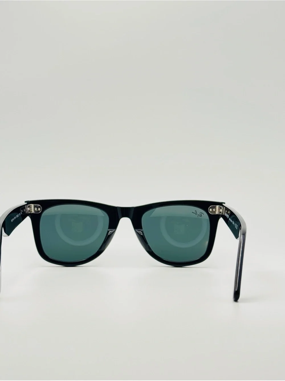 Ray-Ban RB2140 WAYFARER